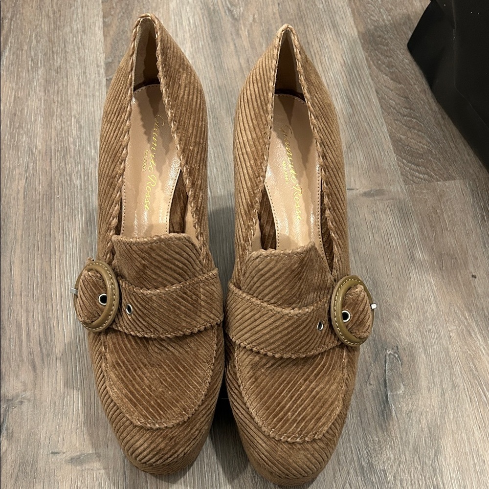 Gianvito Rossi Corduroy Tan Heels